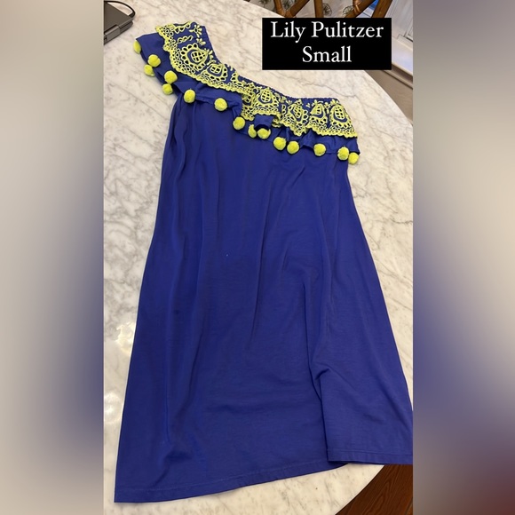 Lilly Pulitzer Dresses & Skirts - Lilly Pulitzer one shoulder dress